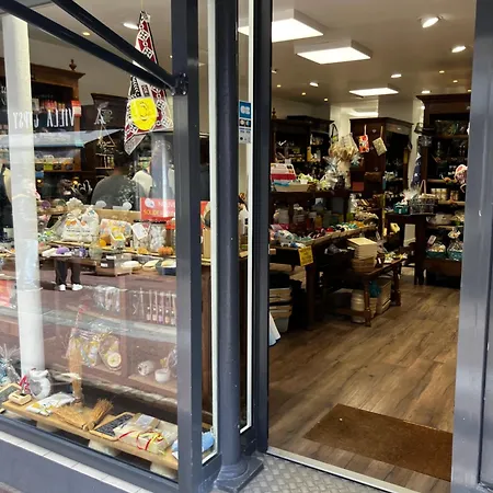 Palace Le Bonheur * تروفيي سور مير