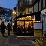 Palace Le Bonheur アパート
