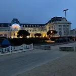 Palace Le Bonheur Apartman Trouville-sur-Mer