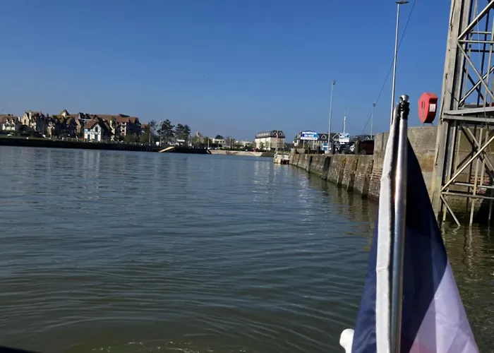 Palace Le Bonheur Апартаменты *