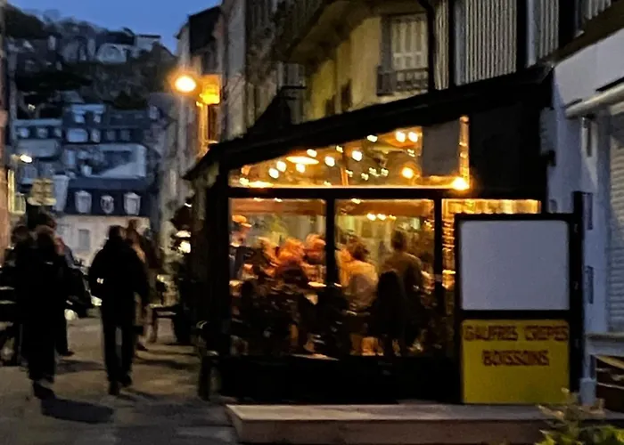 Palace Le Bonheur شقة