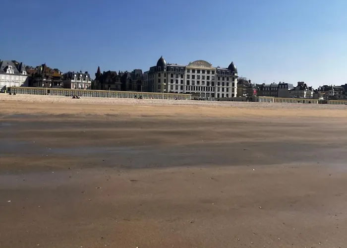 شقة Palace Le Bonheur تروفيي سور مير